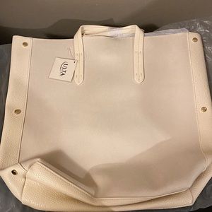 Ulta Beauty - Cream Tote NWT